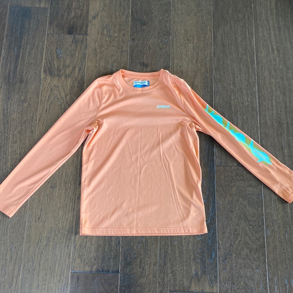 Magellan outdoors kids fishing shirt size large 12/14 kids orange